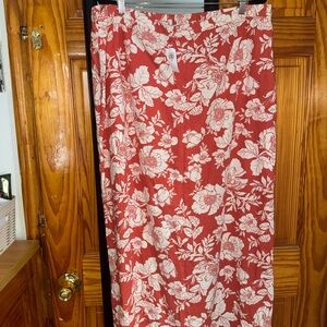 Old Navy Red and White Floral Maxi Skirt